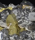 gem Sphalerite var.Cleiophane, Chalcopyrite, Quartz