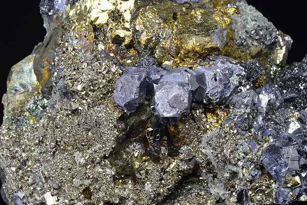 Iridescent Chalcopyrite, Galena, Pyrite, Sphalerite, Quartz