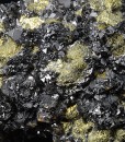 Truncated Sphalerite on Chalcopyrite, Quartz