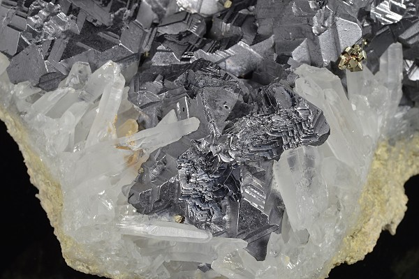 Twinned Galena, Quartz, Pyrite