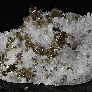 Cleiophane, Pyrite, Quartz