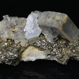 Baryte, Pyrite, Calcite