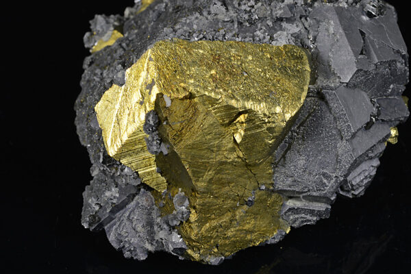 Chalcopyrite set on Galena, Sphalerite, Quartz