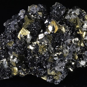Chalcopyrite, Pyrite, Sphalerite, Quartz, Galena
