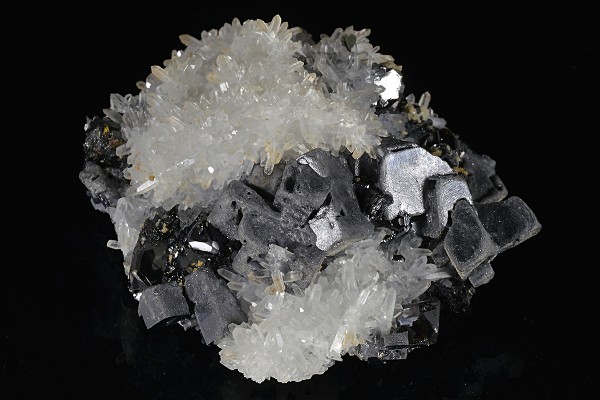 Quartz, Galena, Sphalerite, Calcite