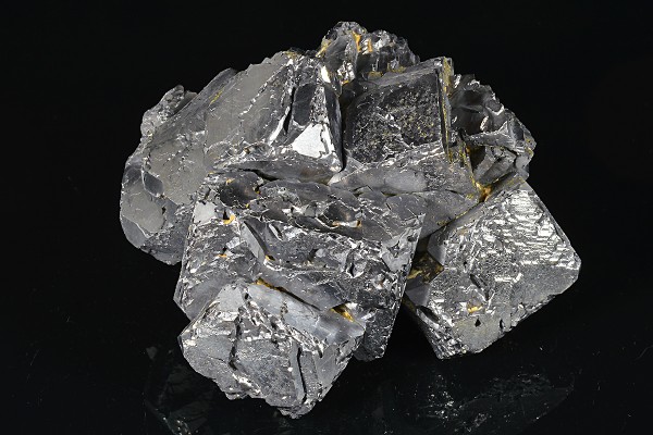 Galena with Chalcopyrite inclusions