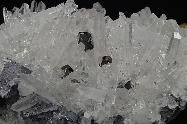 Quartz, Galena, Sphalerite, Pyrite