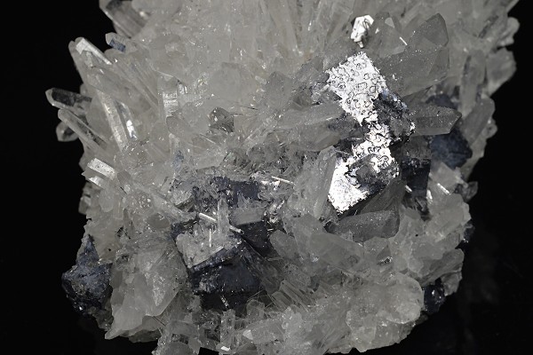 Quartz, Galena, Sphalerite, Pyrite