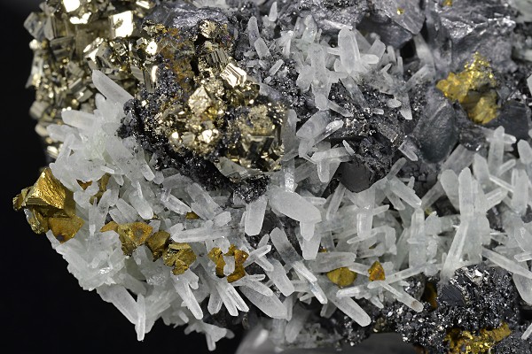 Pyrite, Galena, Chalcopyrite, Quartz, Sphalerite