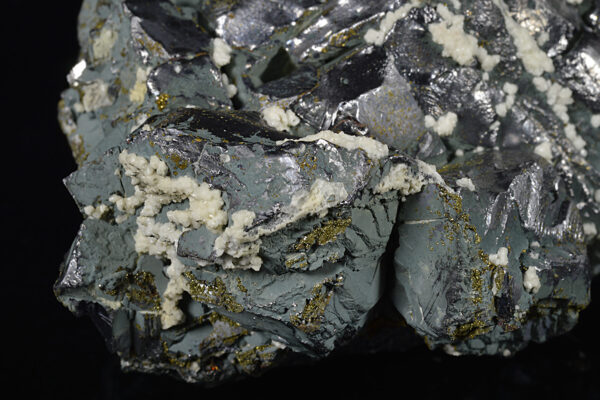 Melted habit Galena, Calcite, Chalcopyrite