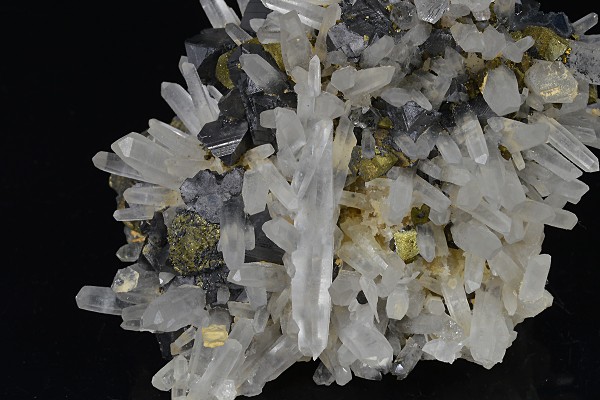 Iridescent Chalcopyrite, Quartz, Sphalerite, Galena