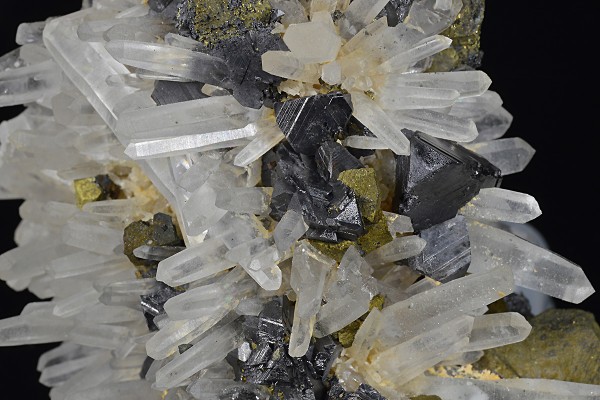Iridescent Chalcopyrite, Quartz, Sphalerite, Galena