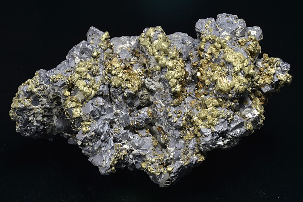Spinel Law Twin Galena, Chalcopyrite, Pyrite, Calcite