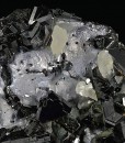 Sphalerite tetrahedrons, Calcite, melted habit Galena