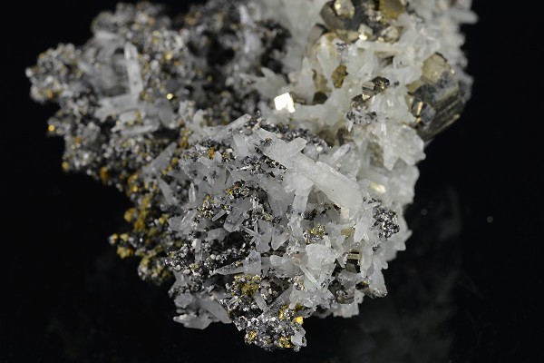 Pyrite set on Quartz, Chalcopyrite, Sphalerite