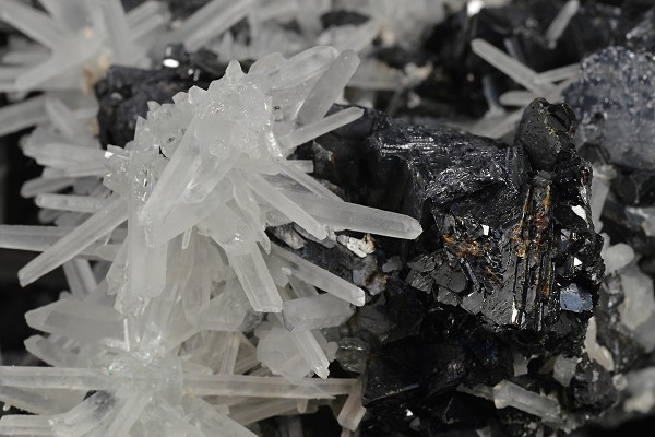 Galena, Sphalerite octahedrons, Quartz