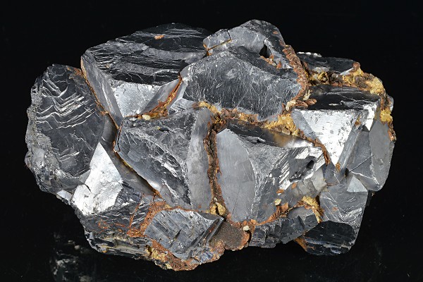 Truncated Galena with Siderite inclusions