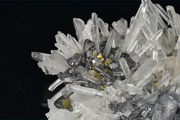 Quartz, Sphalerite, Chalcopyrite, Galena