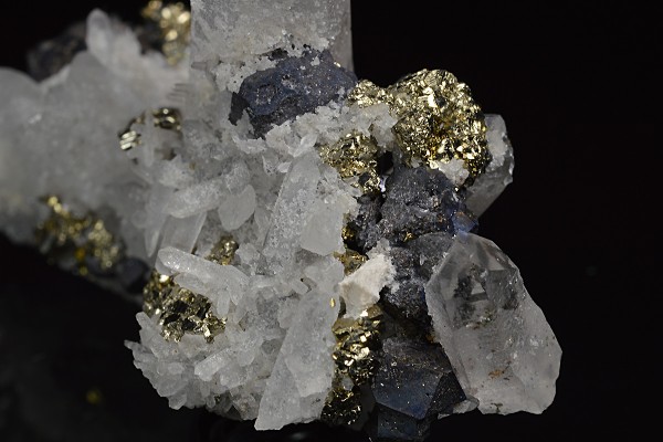 Quartz, Pyrite, Galena, Chalcopyrite
