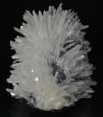 Two generations Quartz on Spinel Law Twin