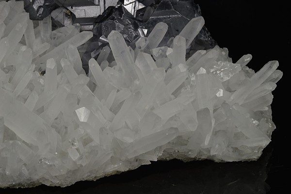 Twinned Galena on Quartz, Pyrite