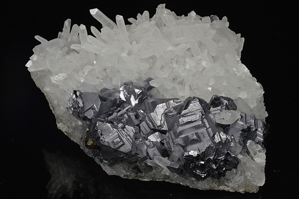 Twinned Galena on Quartz, Pyrite