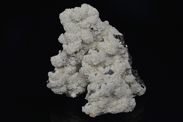 Pyrite, Sphalerite, Galena, Calcite