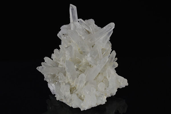 Two generations of Quartz tinged with Calcite