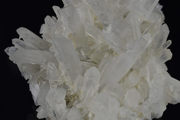 Two generations of Quartz tinged with Calcite