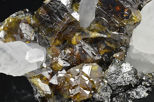 gem Sphalerite var.Cleiophane, Quartz