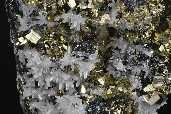 Pyrite, Quartz, Sphalerite
