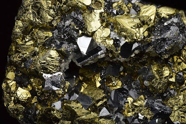 Chalcopyrite, Galena, Sphalerite, Calcite