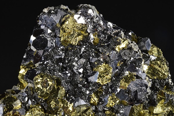 Chalcopyrite, Galena, Sphalerite, Calcite