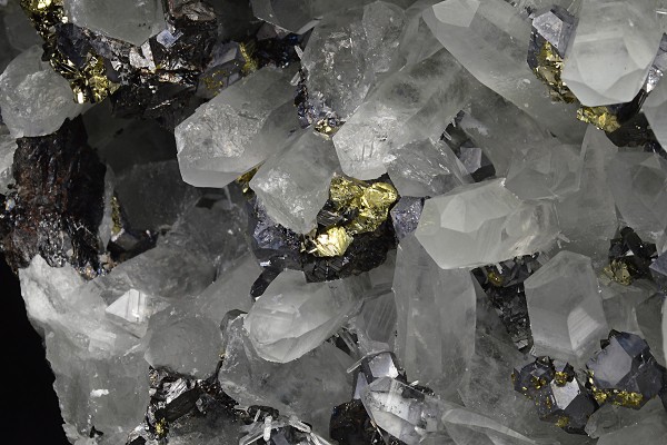 Quartz, Sphalerite, Galena, Chalcopyrite, Pyrite