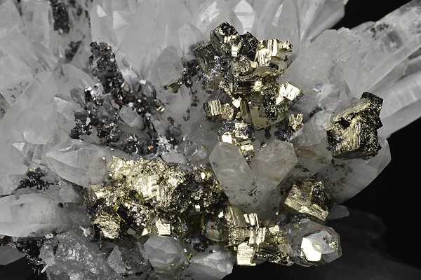 Quartz, Pyrite, Sphalerite