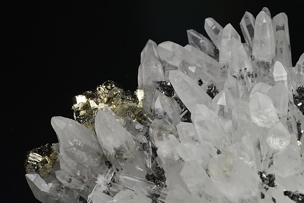 Quartz, Pyrite, Sphalerite