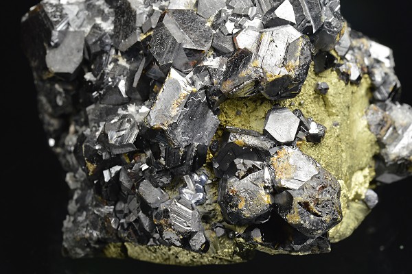 Sphalerite, Chalcopyrite, Quartz