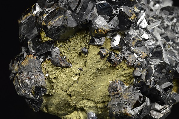 Sphalerite, Chalcopyrite, Quartz