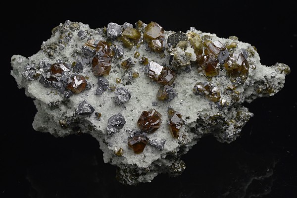Cleiophane, Galena, Quartz