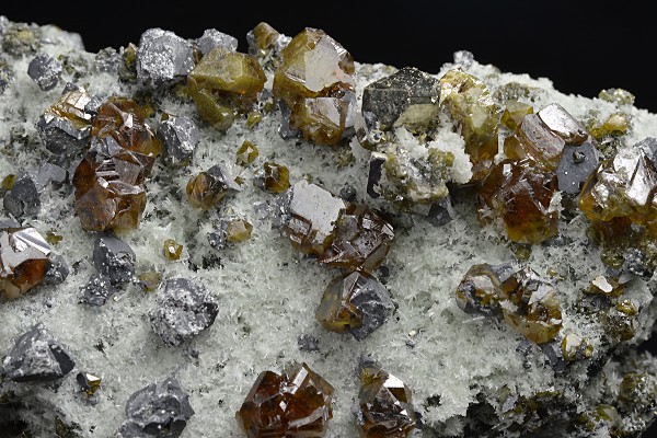 Cleiophane, Galena, Quartz