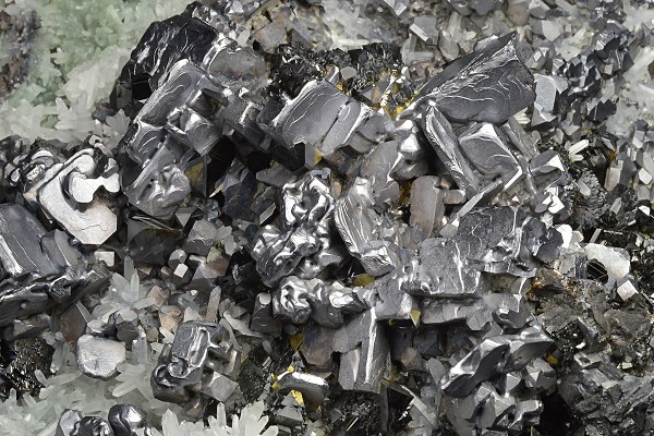 Skeletal Galena, Sphalerite, Japan Law Twin Quartz
