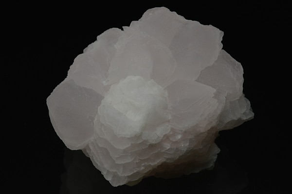 Manganoan Calcite