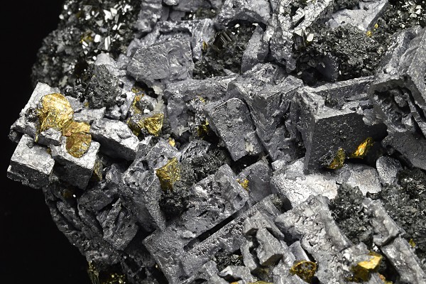 Skeletal Galena, Sphalerite, Chalcopyrite, Pyrite, Quartz