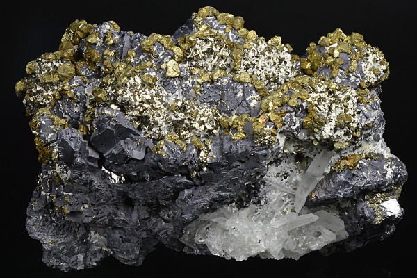 Chalcopyrite, Galena, Pyrite, Quartz, Calcite