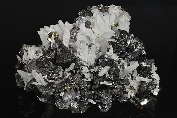 Sphalerite, Quartz, Pyrite, Galena, Chalcopyrite