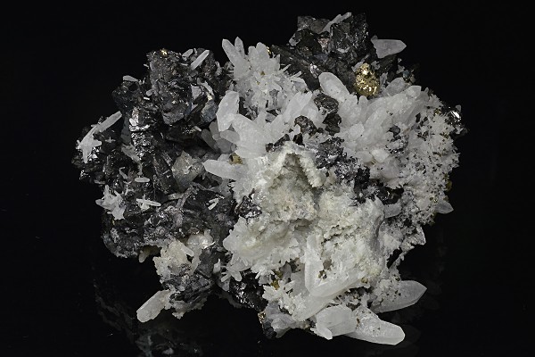 Sphalerite, Quartz, Pyrite, Galena, Chalcopyrite