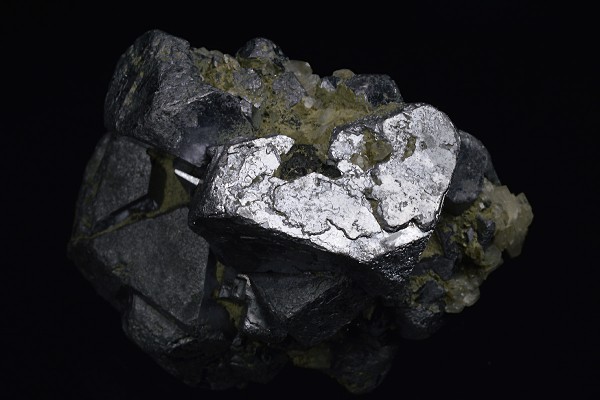 Twinned and truncated Galena, Calcite
