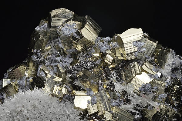 Pyrite, Quartz, Sphalerite, Galena