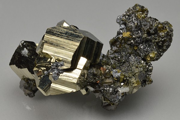 Pyrite, gem Sphalerite var.Cleiophane, Galena, Chalcopyrite