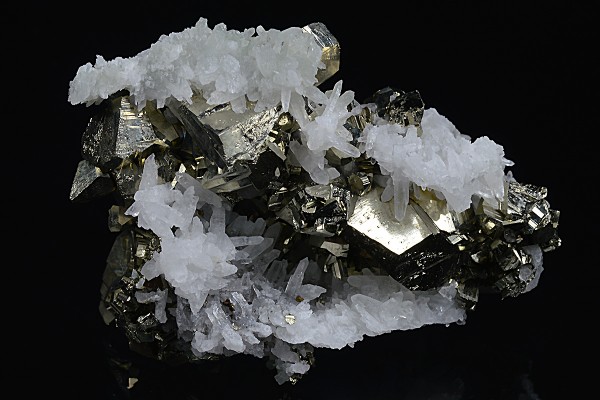 Pyrite, Quartz, Sphalerite